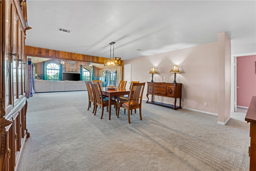 4923 Wire Road Ozark, AR 72949 - Photo 11 of 57 Gallery Image 11