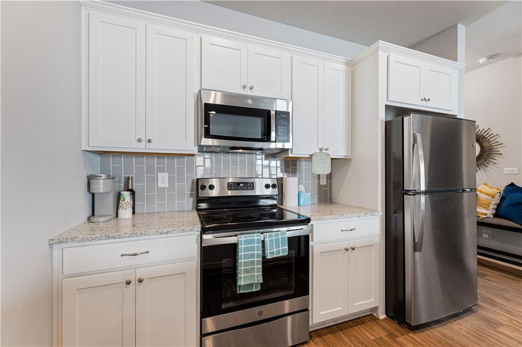 2831 Ridgeview Drive Atlanta, GA 30331 - Photo 5 of 18