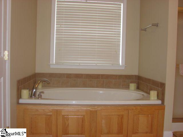 265 State Rd S-42-1944 Chesnee, SC 29323 - Photo 11 of 25 Gallery Image 11