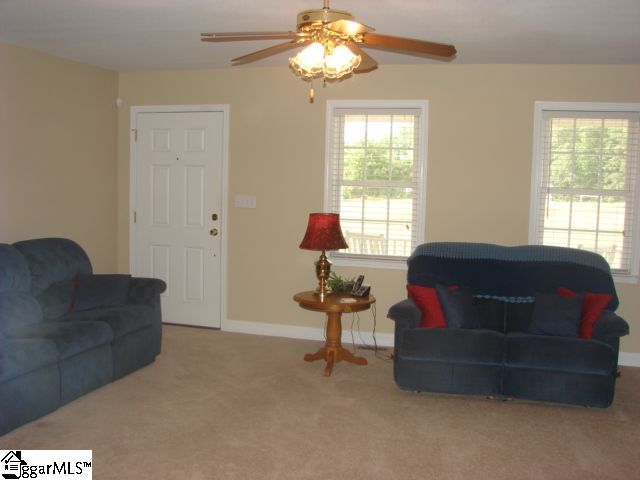 265 State Rd S-42-1944 Chesnee, SC 29323 - Photo 4 of 25 Gallery Image 4