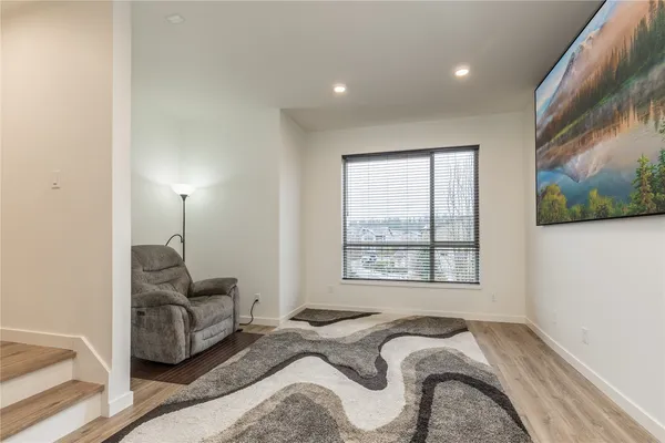 $594,950 | 32779 Madrona Avenue Southeast, Black Diamond, WA 98010