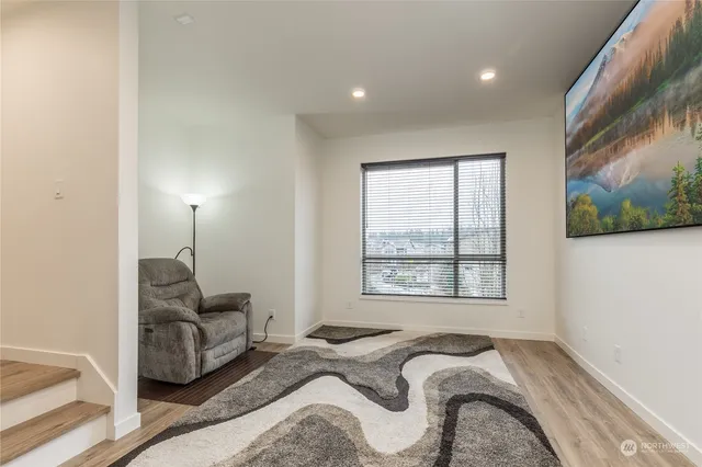 $594,950 | 32779 Madrona Avenue Southeast, Black Diamond, WA 98010