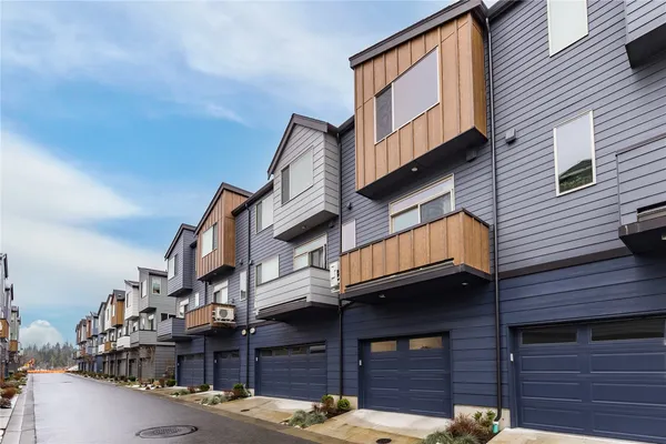 $594,950 | 32779 Madrona Avenue Southeast, Black Diamond, WA 98010