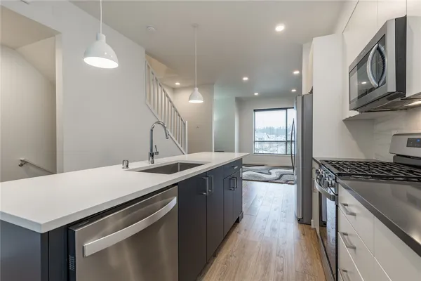 $594,950 | 32779 Madrona Avenue Southeast, Black Diamond, WA 98010