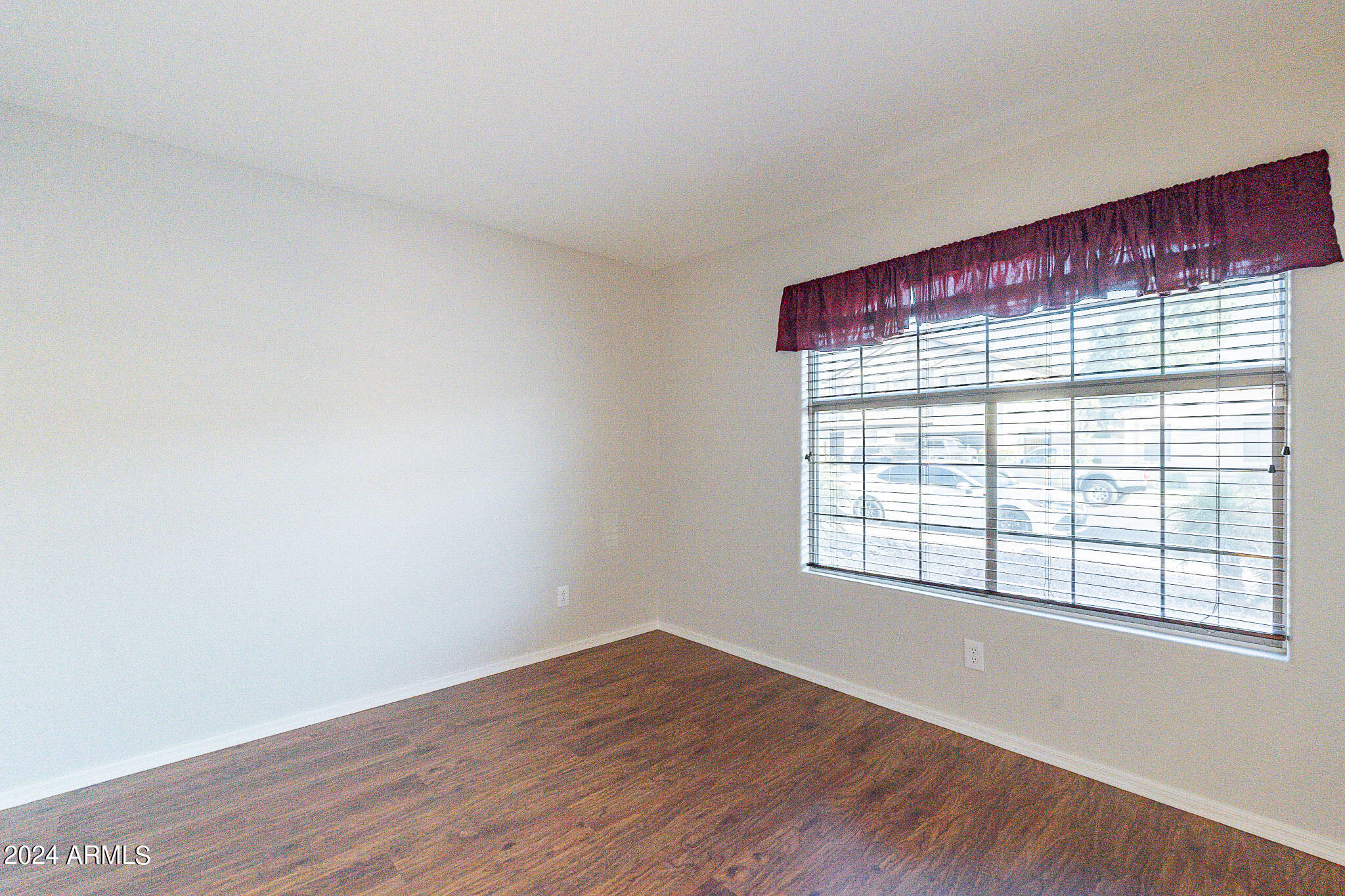 1774 East Del Rio Street Gilbert, AZ 85295 - Photo 16 of 32 24-web-or-mls-Del-24