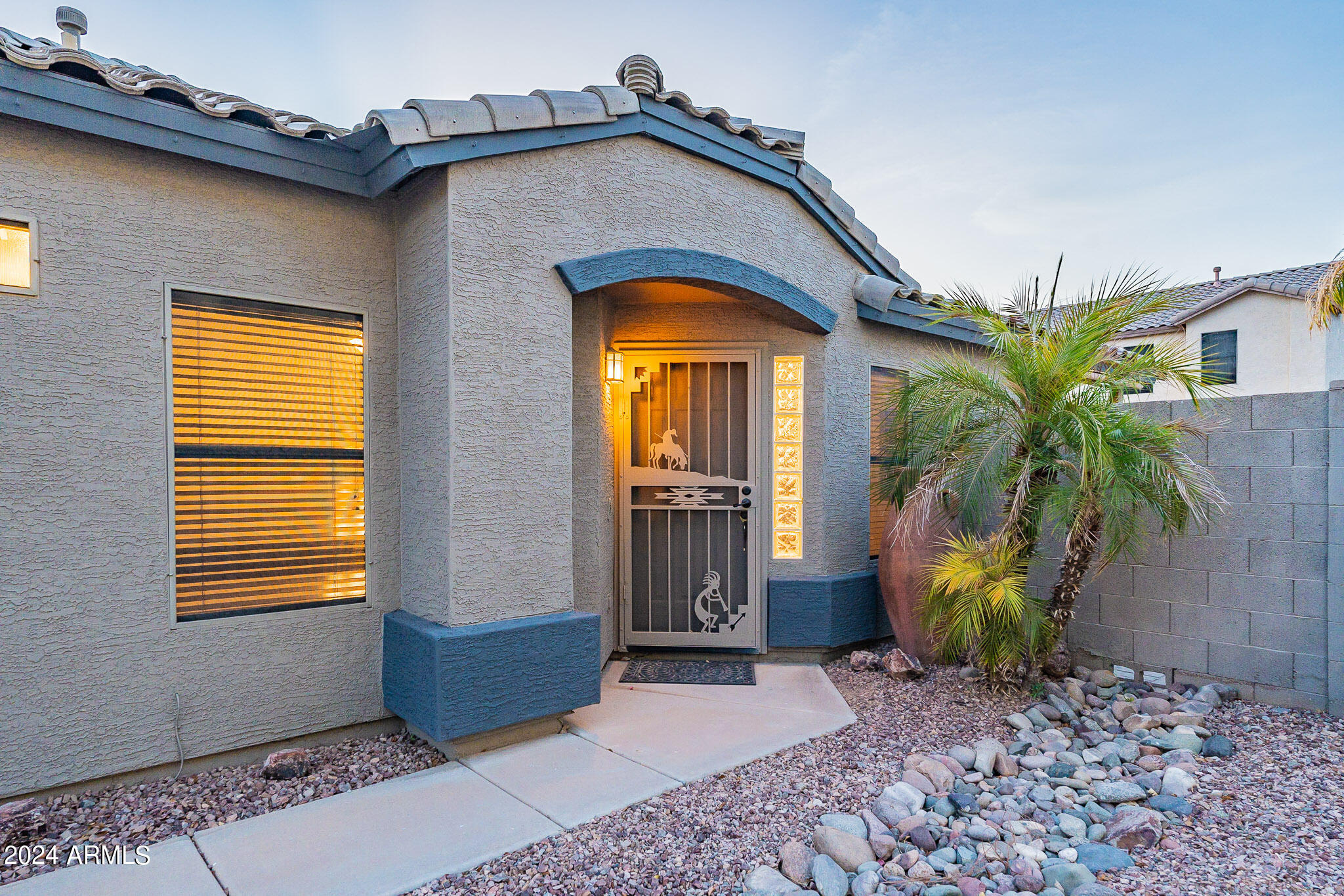 1774 East Del Rio Street Gilbert, AZ 85295 - Photo 29 of 32 77-web-or-mls-Del-twilight-15