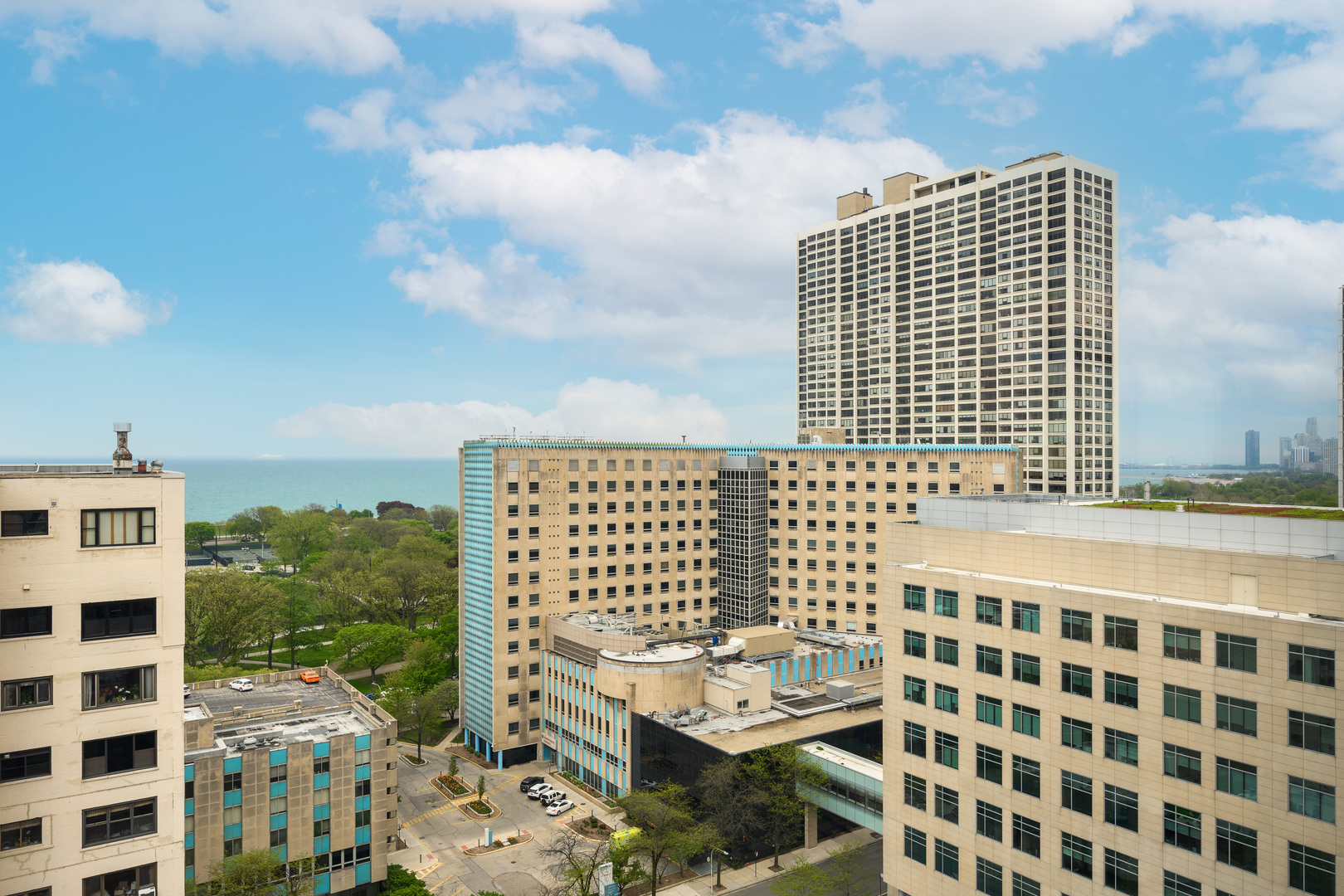 2909 North Sheridan Road, Unit 1803 Chicago, IL 60657 - Photo 11 of 16 a front view of a building