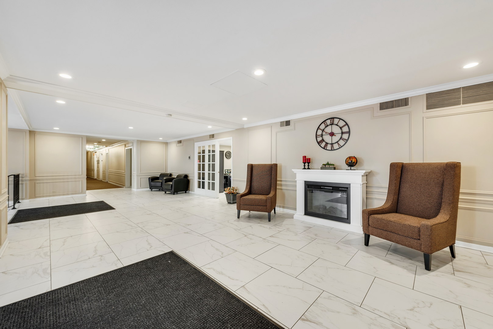 2909 North Sheridan Road, Unit 1803 Chicago, IL 60657 - Photo 15 of 16