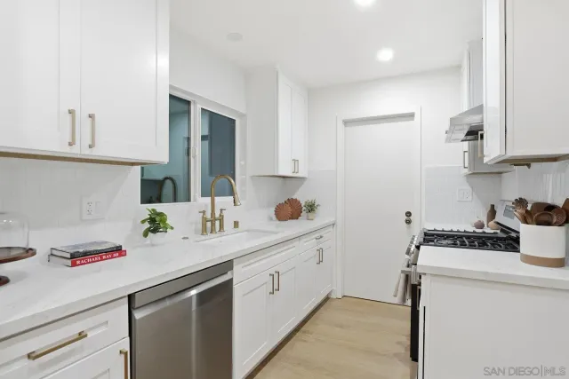 $1,249,999 | 7427 Margerum Avenue, San Diego, CA 92120