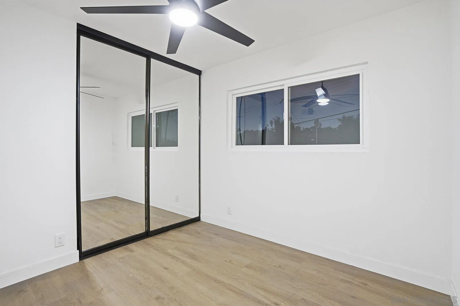 7427 Margerum Avenue San Diego, CA 92120 - Photo 25 of 37