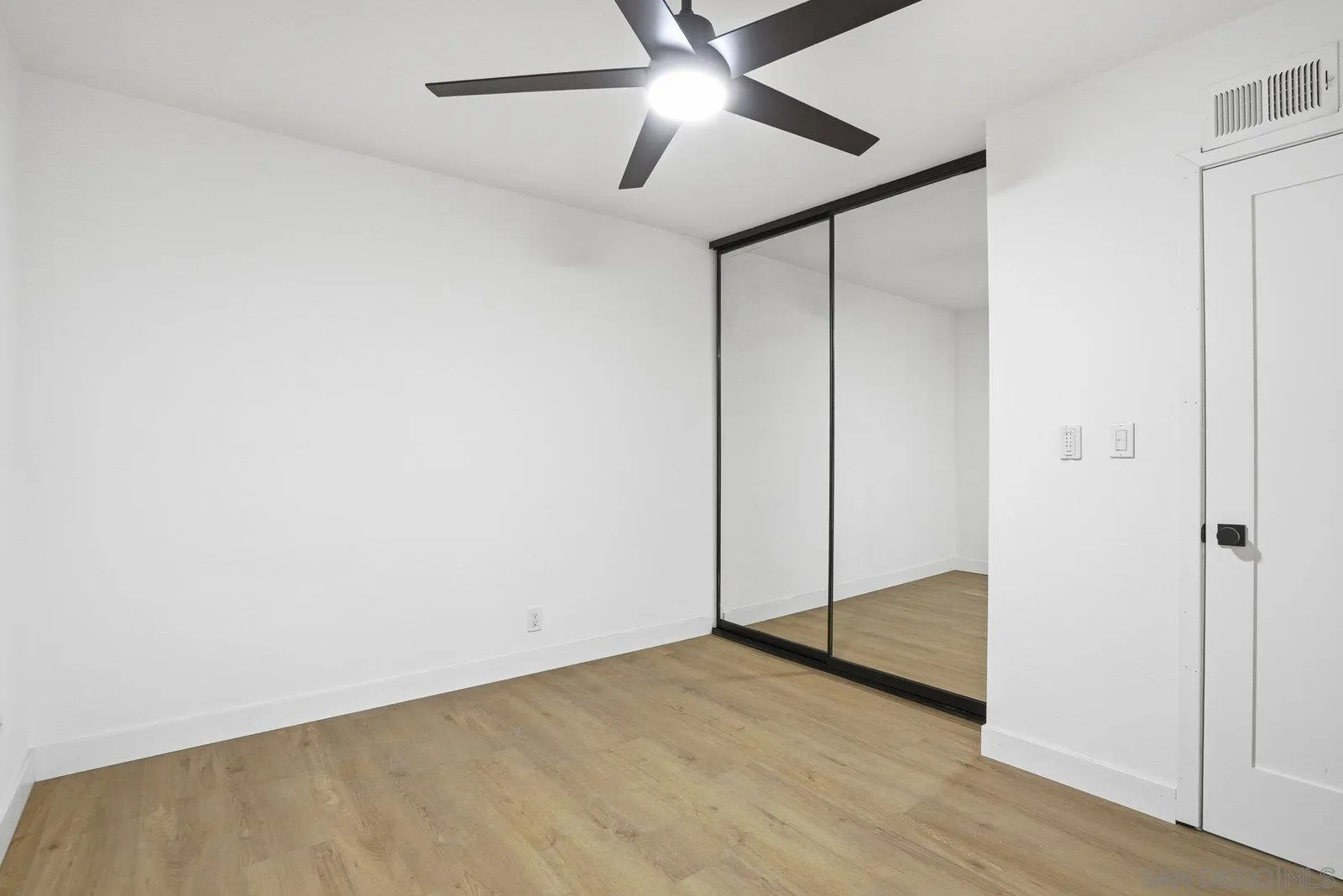 7427 Margerum Avenue San Diego, CA 92120 - Photo 29 of 37