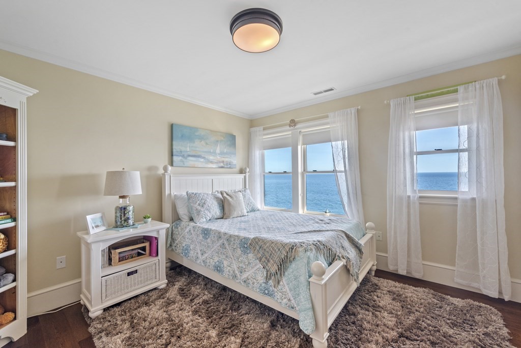15 Spray Avenue Marblehead, MA 01945 - Photo 35 of 42 a bedroom with a bed and a window