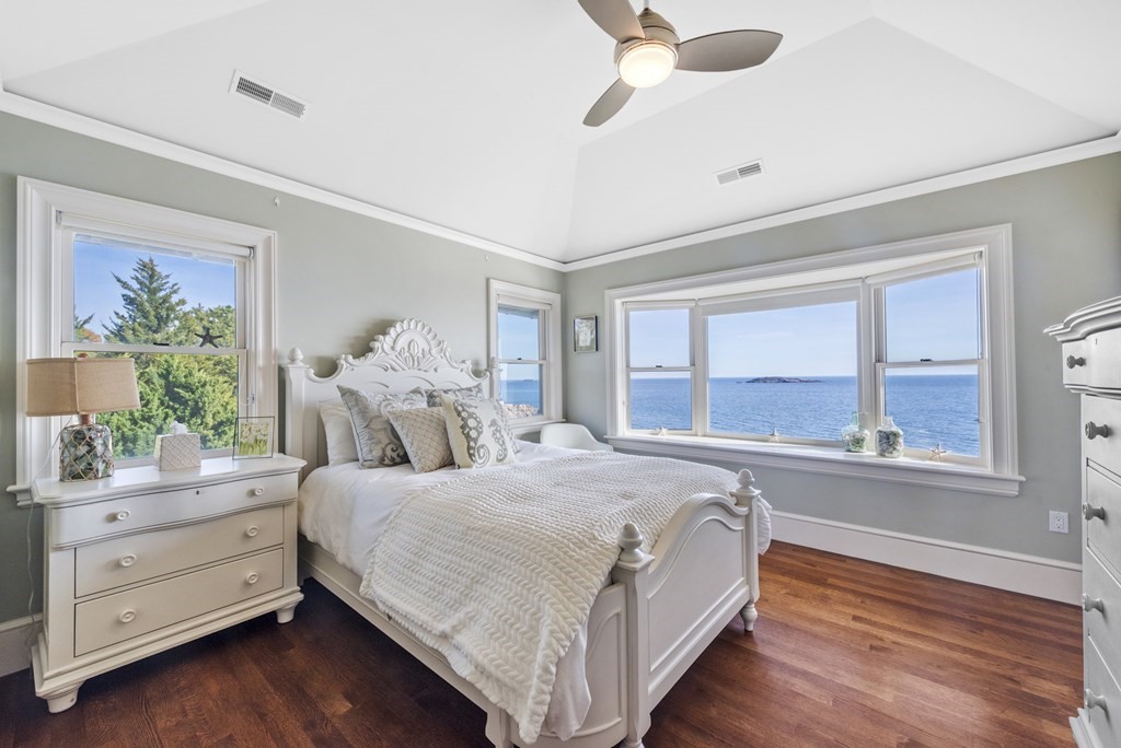 15 Spray Avenue Marblehead, MA 01945 - Photo 36 of 42 a bedroom with a large bed and a window