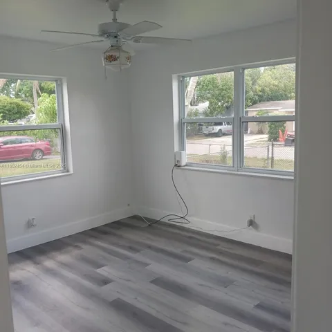 $395,000 | 6421 Allen Street, Hollywood, FL 33024