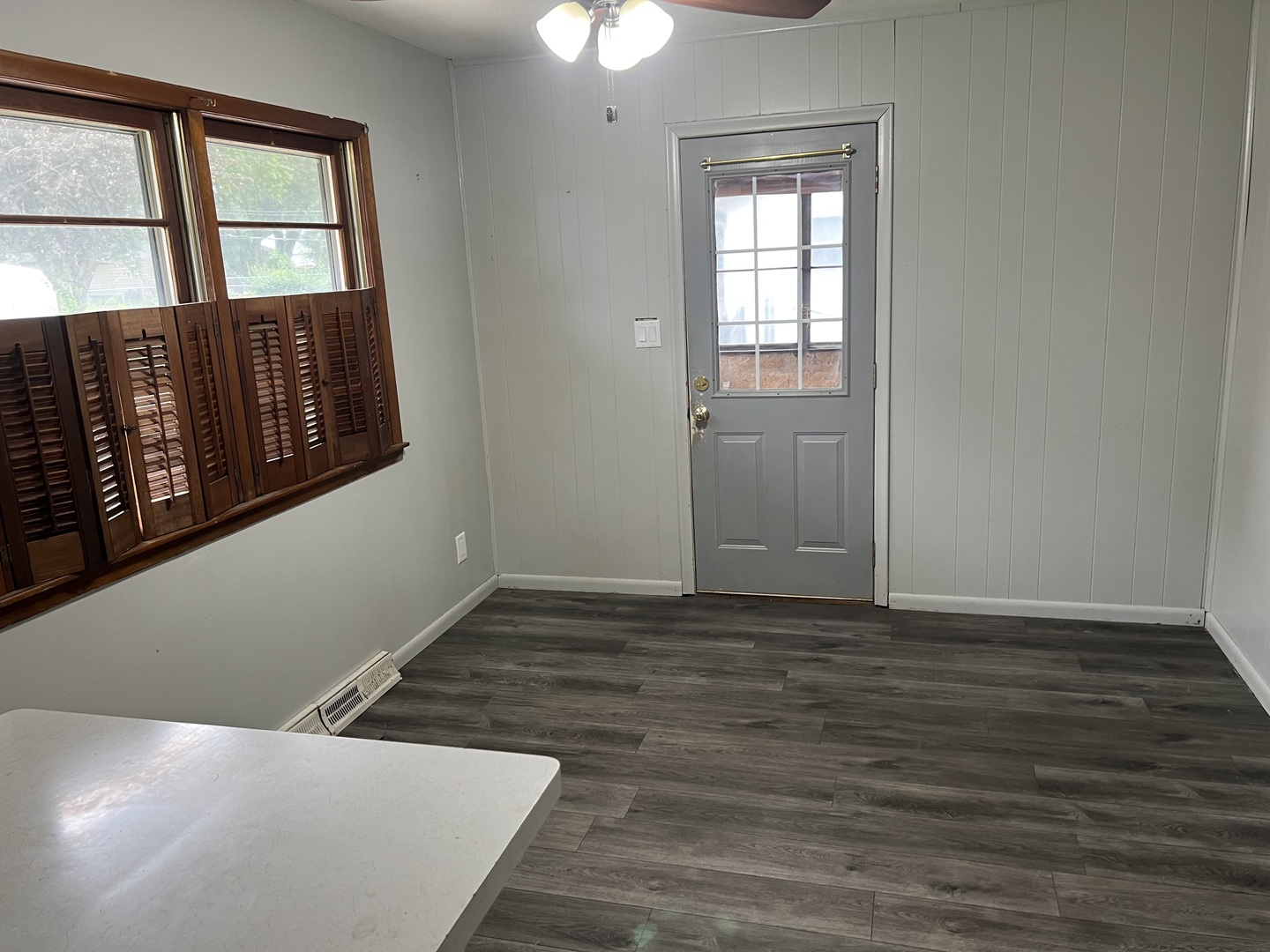 355 Irene Avenue Rochelle, IL 61068 - Photo 3 of 12 Gallery Image 3