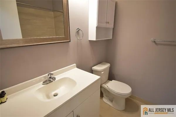 $2,600 | 49 Farnham Square, Sayreville, NJ 08859