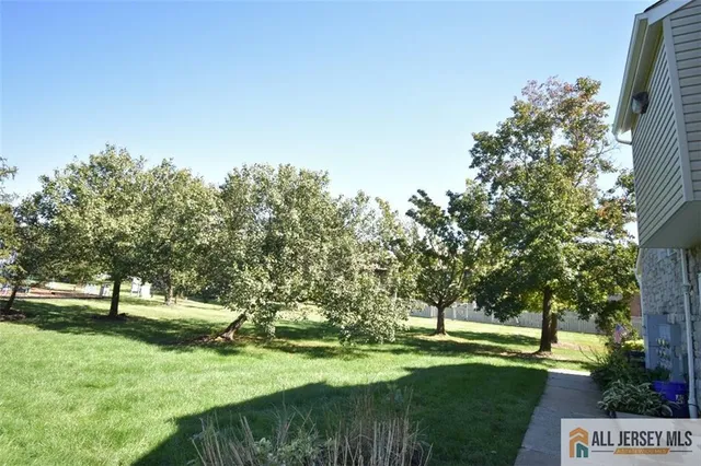 $2,600 | 49 Farnham Square, Sayreville, NJ 08859