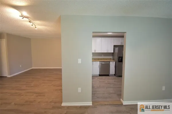$2,600 | 49 Farnham Square, Sayreville, NJ 08859