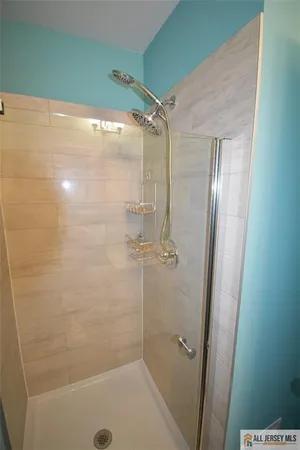 $2,600 | 49 Farnham Square, Sayreville, NJ 08859