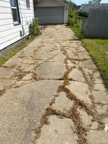 25126 Rosenbusch Boulevard Warren, MI 48089 - Photo 2 of 12 Gallery Image 2