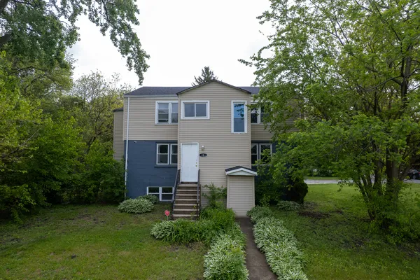 $148,500 | 17231 Laflin Avenue, East Hazel Crest, IL 60429