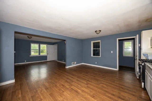 $150,000 | 17231 Laflin Avenue, East Hazel Crest, IL 60429