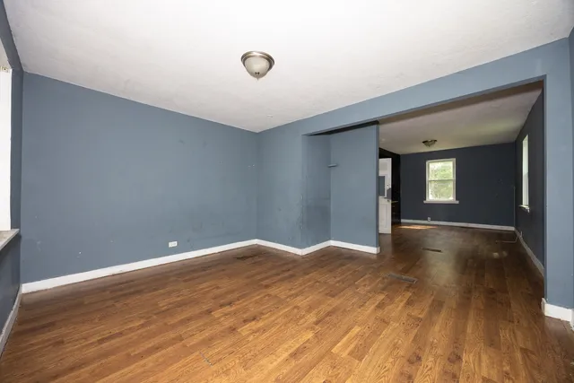 $150,000 | 17231 Laflin Avenue, East Hazel Crest, IL 60429