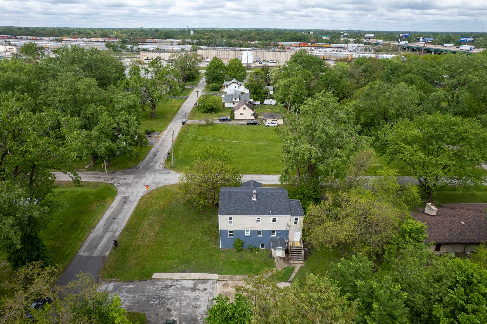 17231 Laflin Avenue East Hazel Crest, IL 60429 - Photo 7 of 25