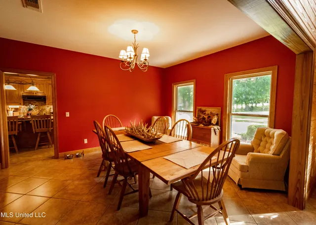 $665,000 | 741 County Road 29, Louin, MS 39338