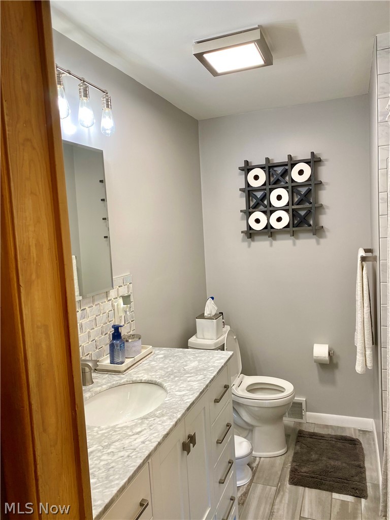 1197 Haverston Road Lyndhurst, OH 44124 - Photo 14 of 29