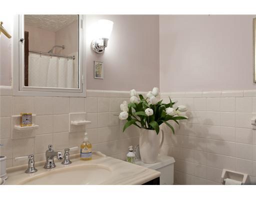 1 Ricker Park, Unit D1 Portland, ME 04101 - Photo 10 of 13 Bathroom.
