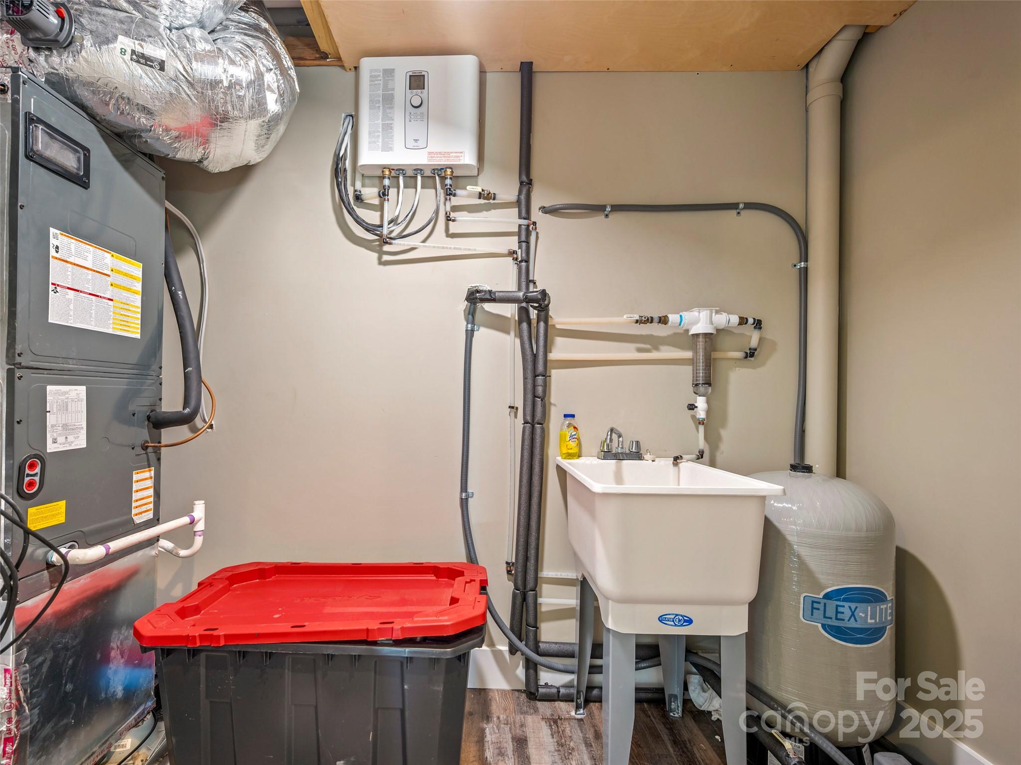 865 Frost Road Saluda, NC 28773 - Photo 31 of 48 Gallery Image 31