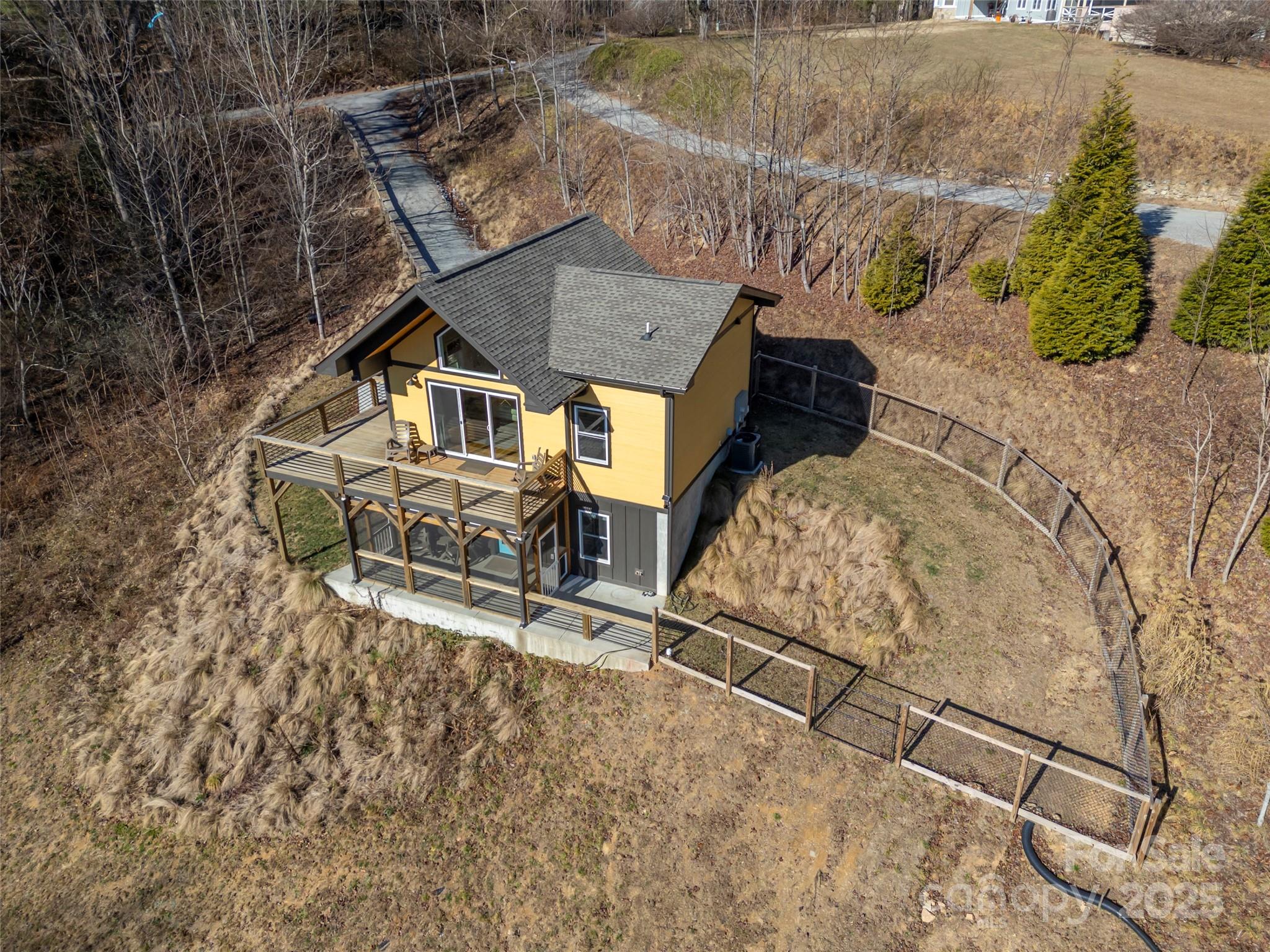 865 Frost Road Saluda, NC 28773 - Photo 37 of 48 Gallery Image 37