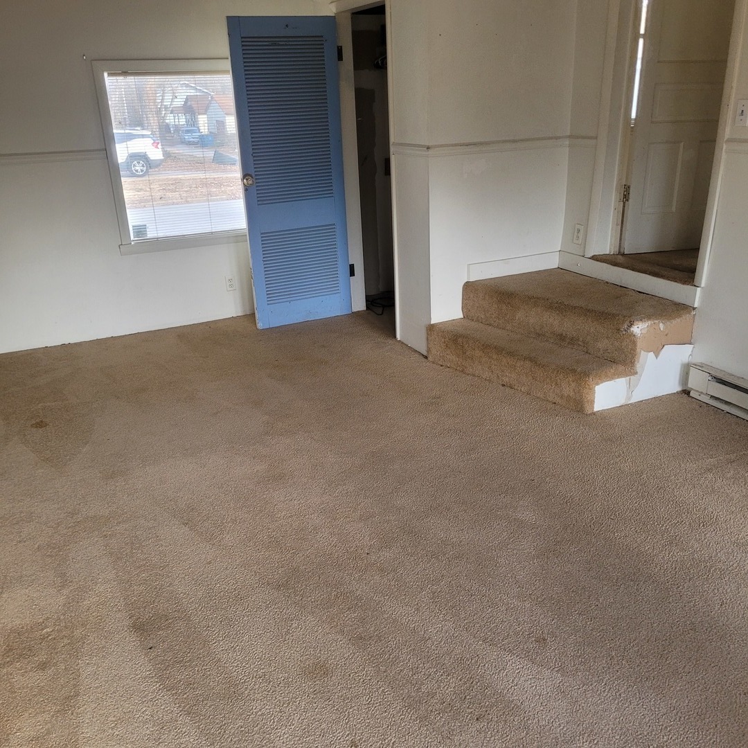 509 Lucier Street Murphysboro, IL 62966 - Photo 3 of 14 a view of an empty room