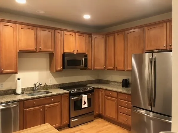 $3,600 | 107 Clocktower Drive, Unit 308, Waltham, MA 02452