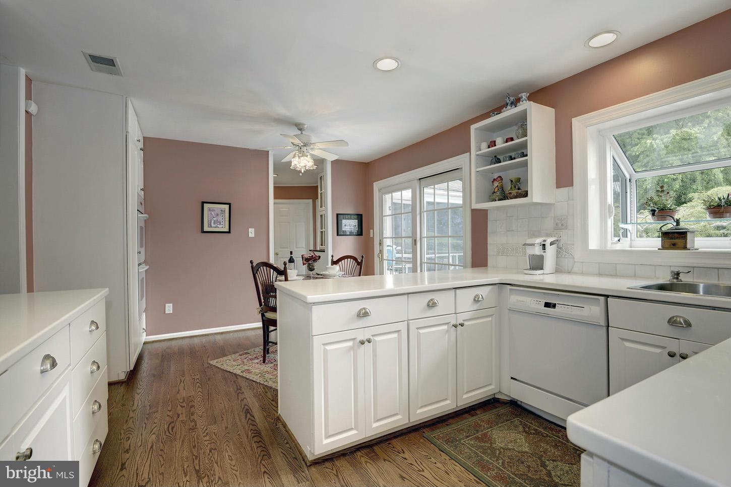 3127 Birchtree Lane Silver Spring, MD 20906 - Photo 5 of 30 Kitchen
