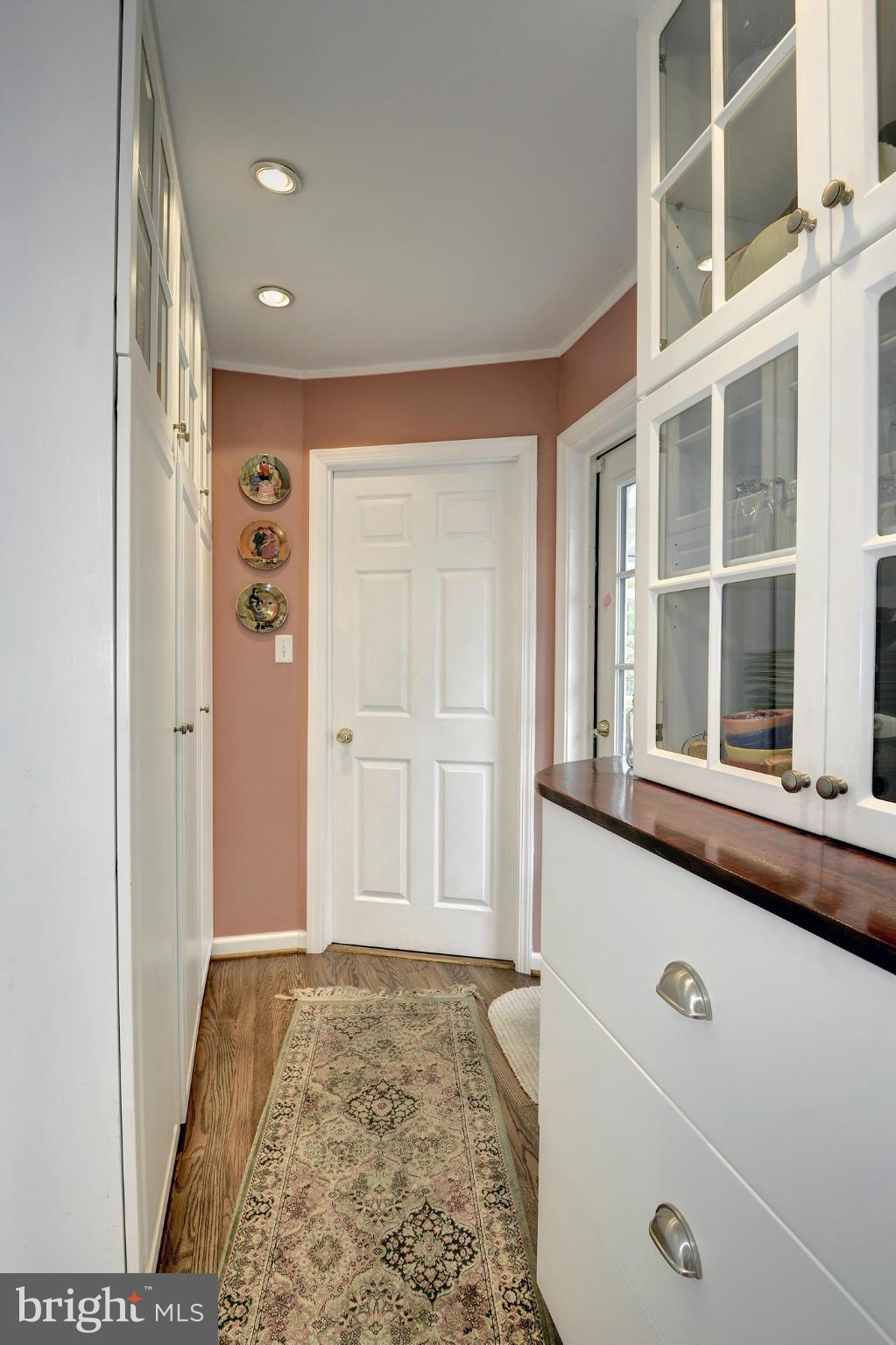 3127 Birchtree Lane Silver Spring, MD 20906 - Photo 7 of 30 Butler's Pantry/Mud Room