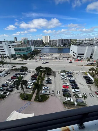 a view of a parking area
