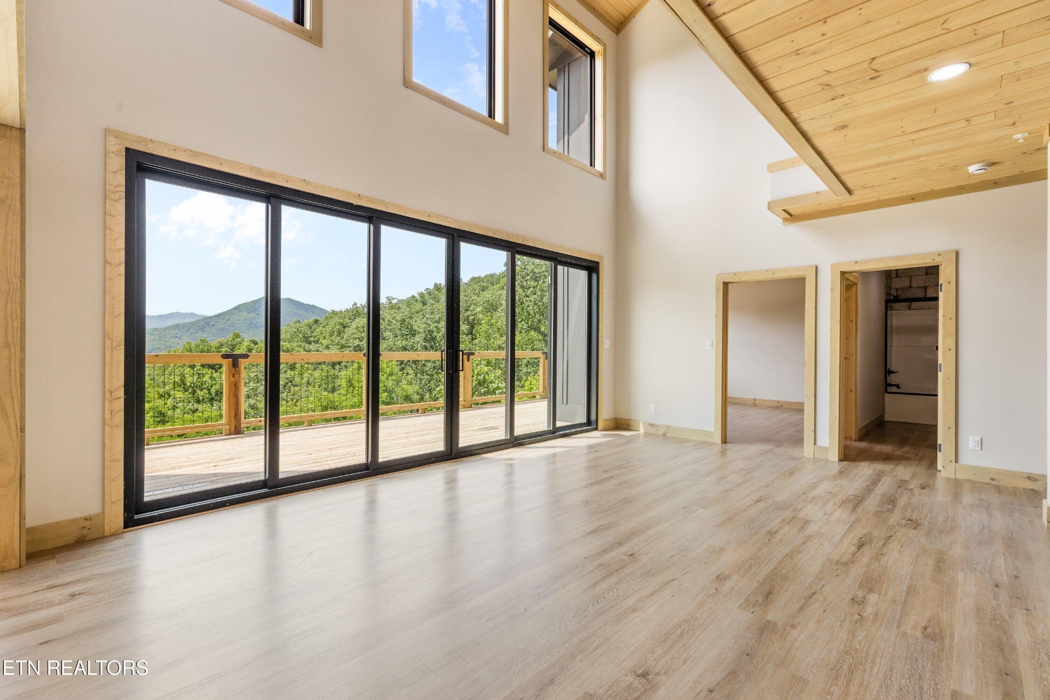 2959 Mockingbird Way Sevierville, TN 37862 - Photo 20 of 56