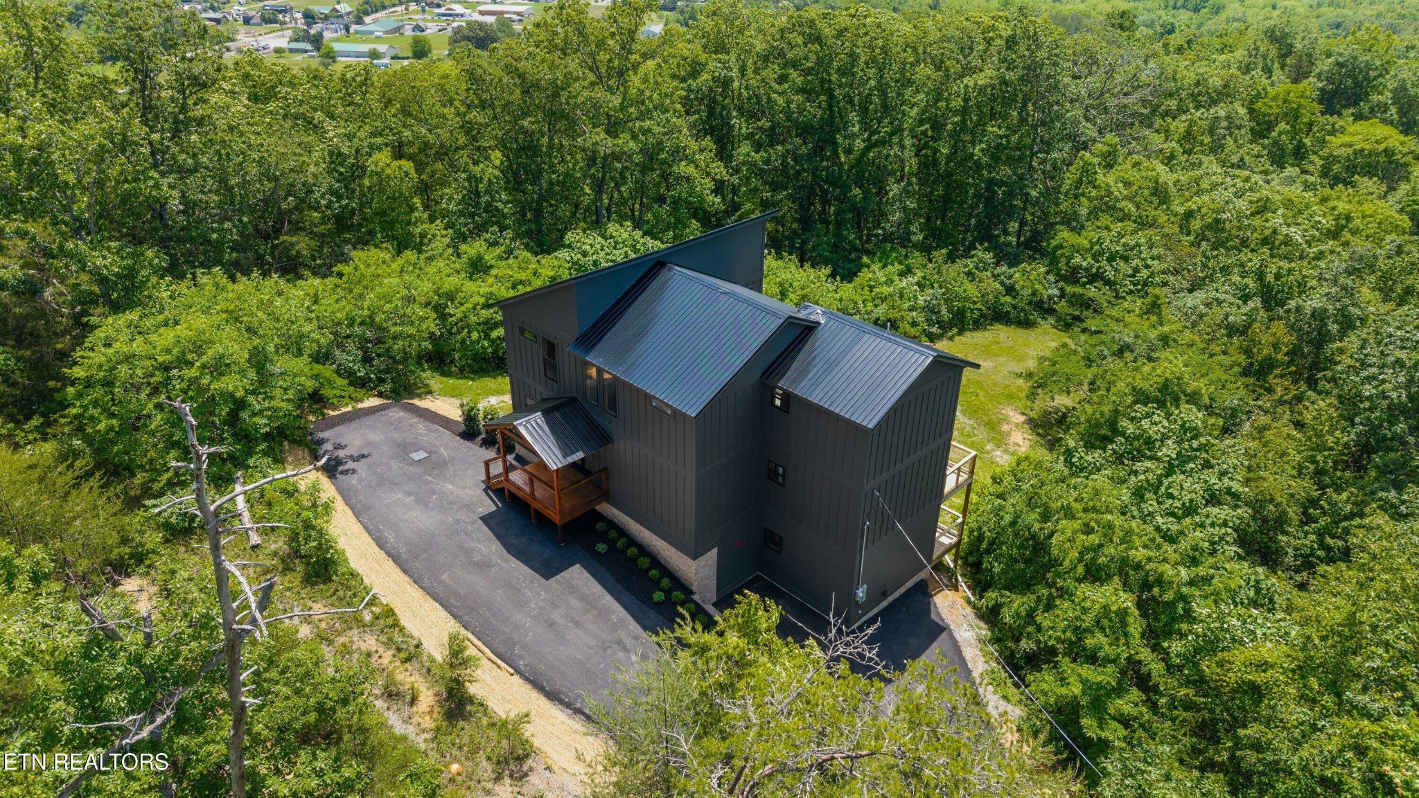 2959 Mockingbird Way Sevierville, TN 37862 - Photo 29 of 56