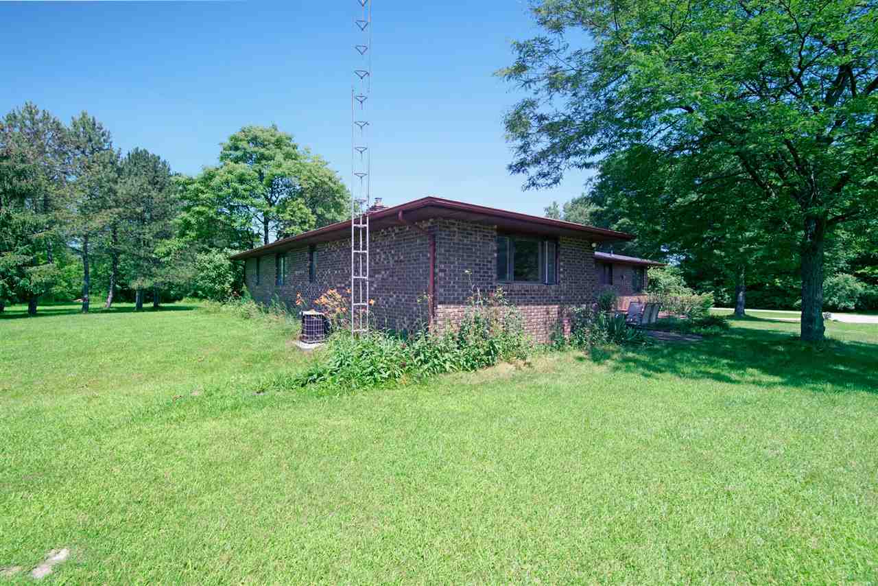 8083 Farrand Road Montrose, MI 48457 - Photo 29 of 57 31388559-28.JPG