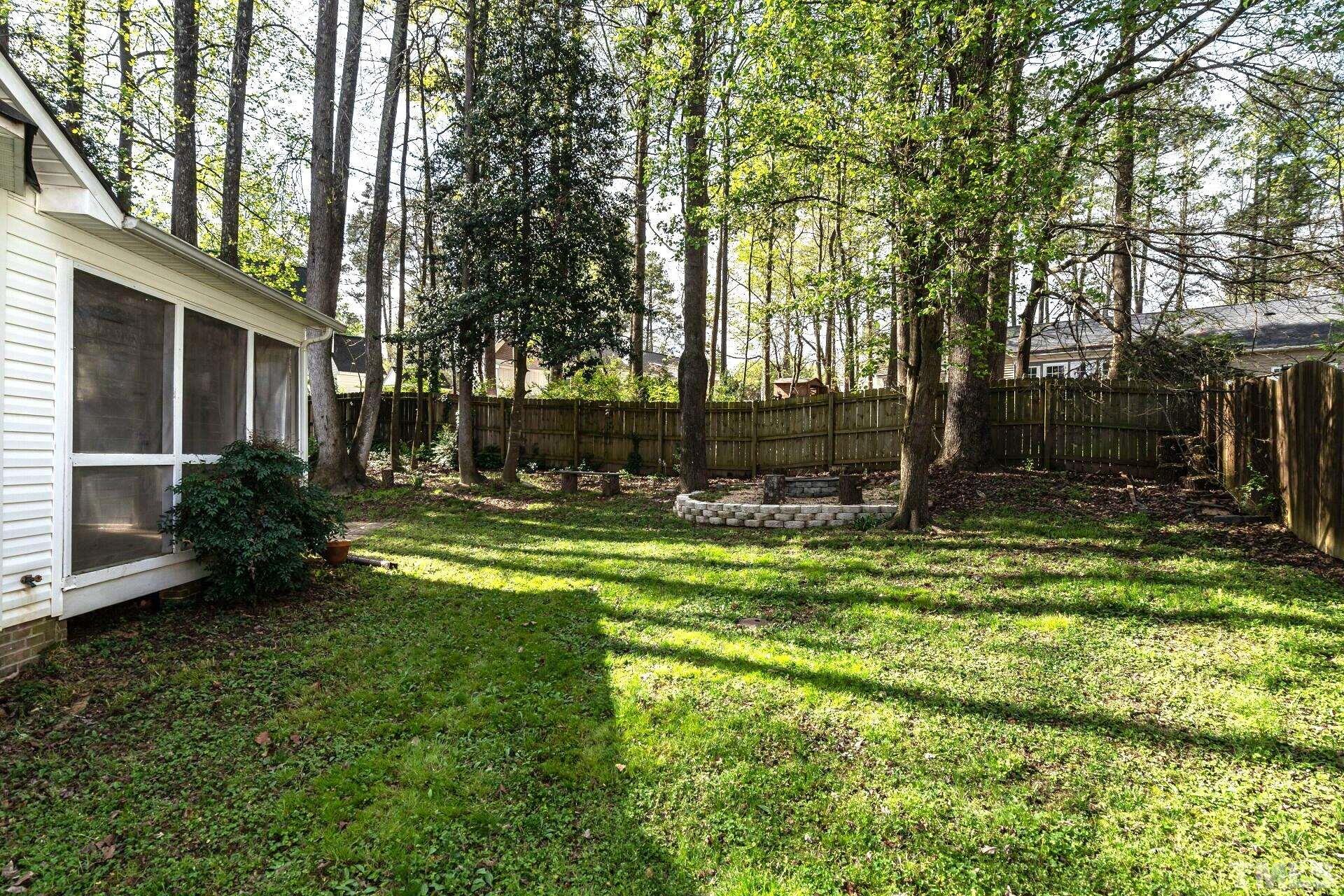 7504 Solumbra Court Raleigh, NC 27616 - Photo 27 of 30 Gallery Image 27