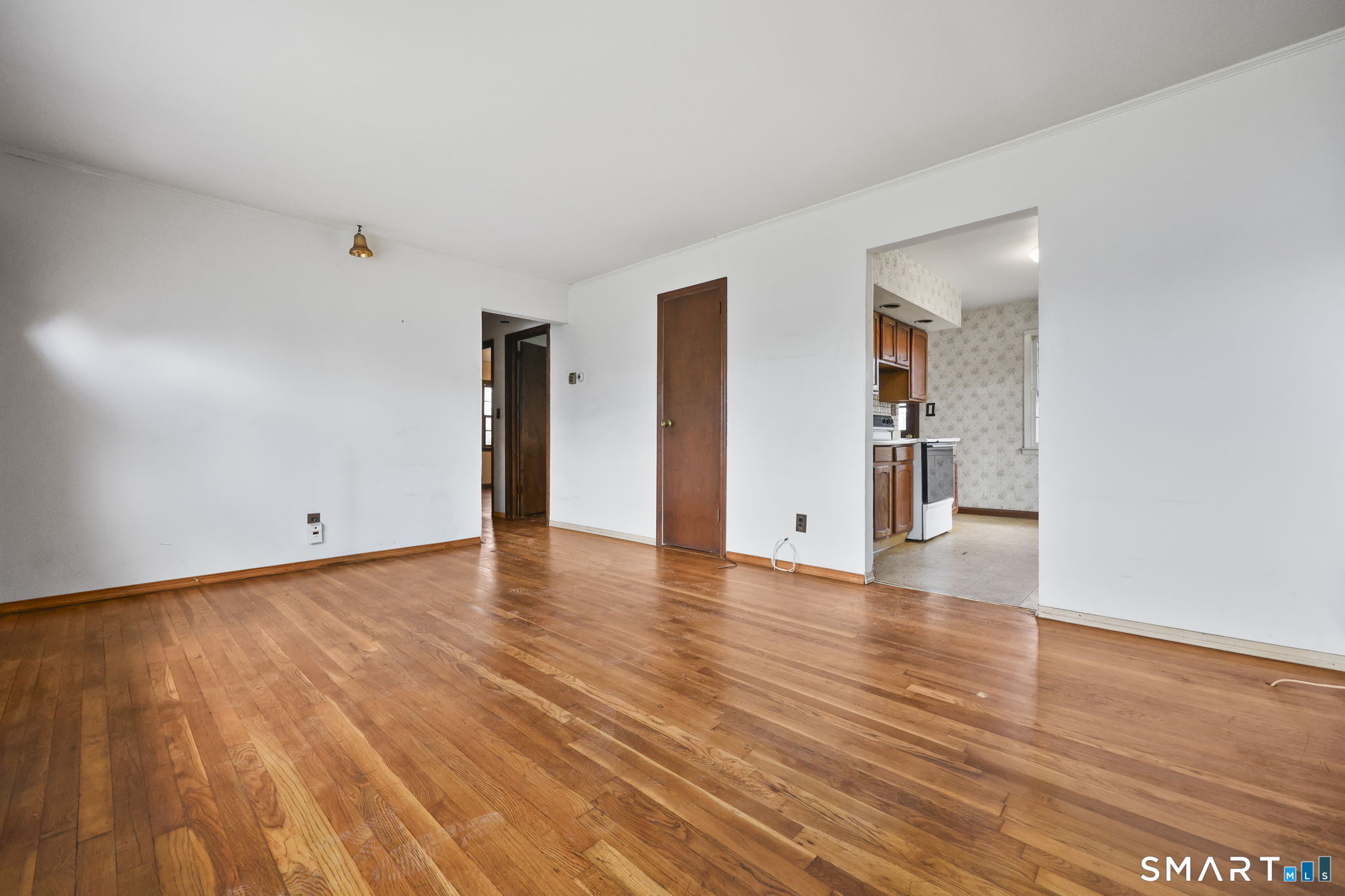 51 Fair Sailing Road West Haven, CT 06516 - Photo 8 of 30