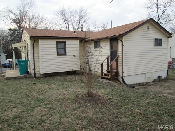 $99,900 | 330 Young, St. Clair, MO 63077