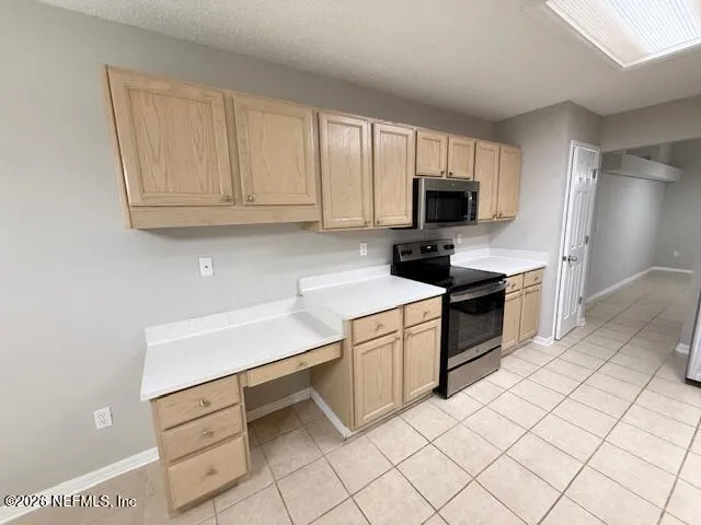 $2,550 | 816 Brookstone Court, St. Johns, FL 32259