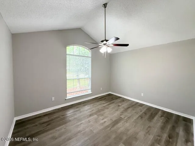 $2,550 | 816 Brookstone Court, St. Johns, FL 32259