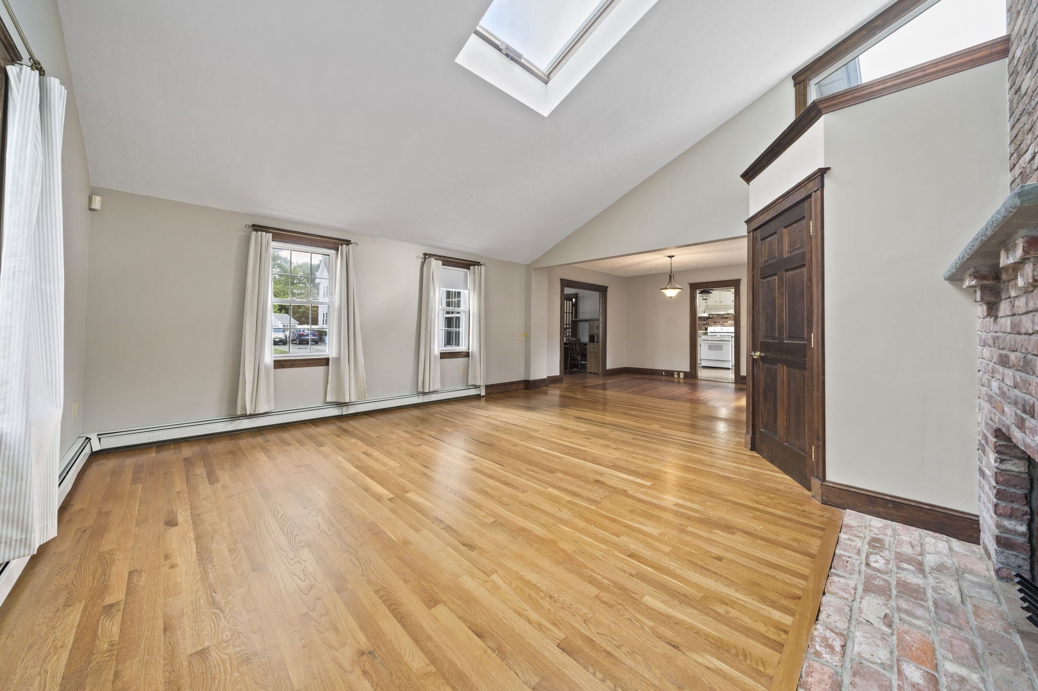 258 Holbrook Road Quincy, MA 02171 - Photo 12 of 41 Gallery Image 12