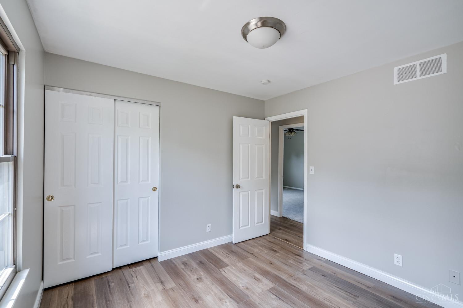 1475 8 Mile Road Cincinnati, OH 45255 - Photo 26 of 49 Gallery Image 26