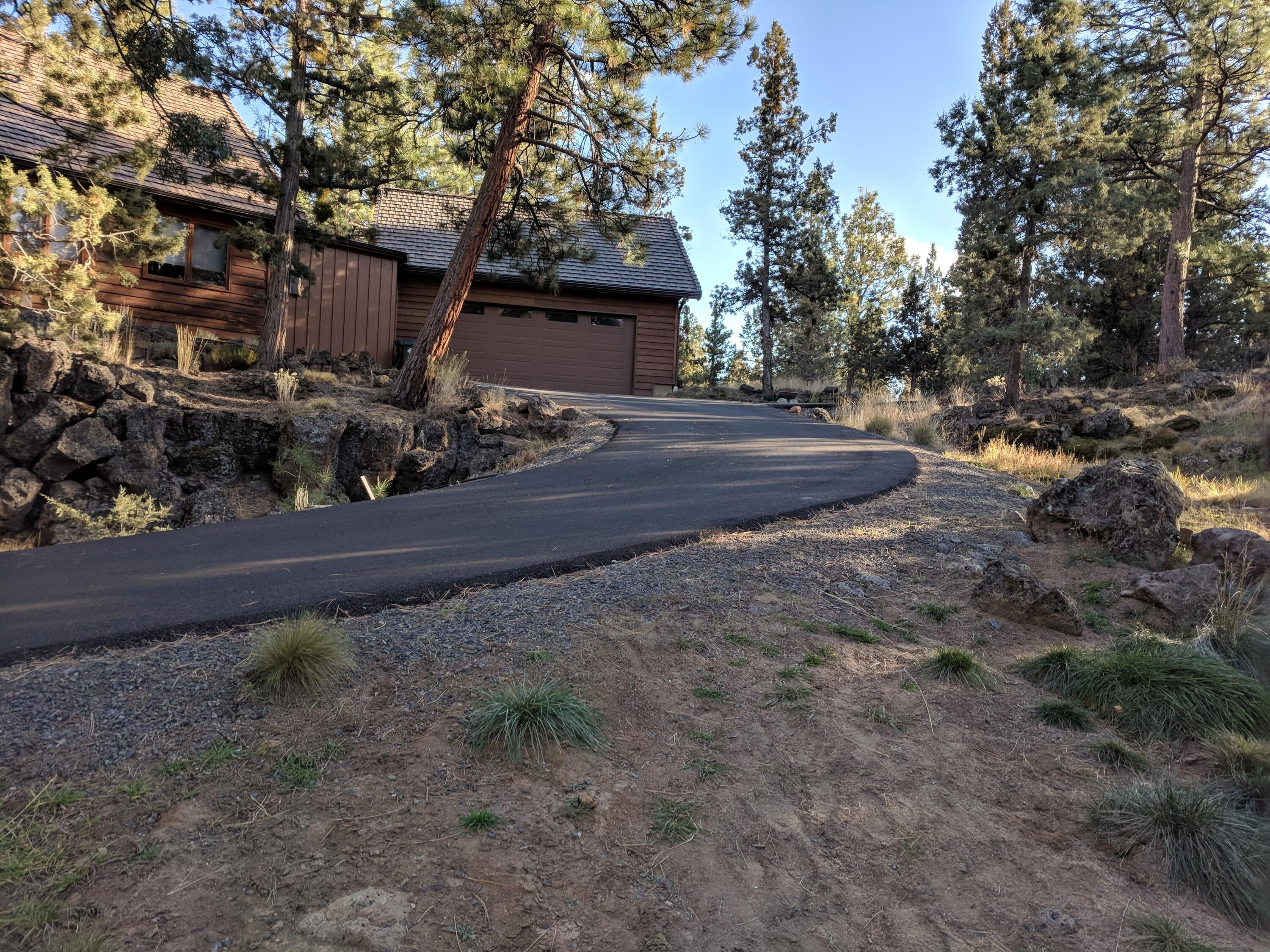 650 Northwest Broken Arrow Road Bend, OR 97703 - Photo 6 of 50 Garage from Driveway
