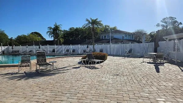 $159,900 | 4600 98th Way North, Unit 210, St. Petersburg, FL 33708